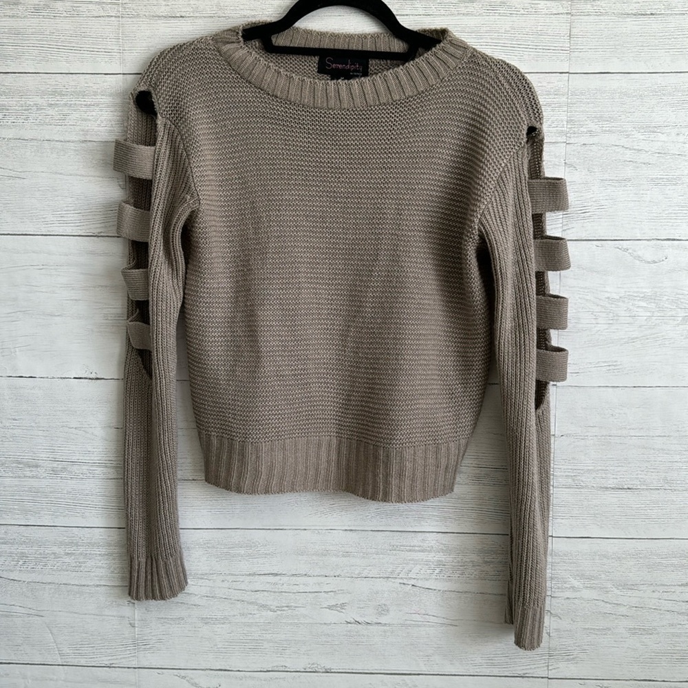 Serendipity By Victoria Brown Cut Out Side Long Sleeve Pullover Sweater | SIZE M